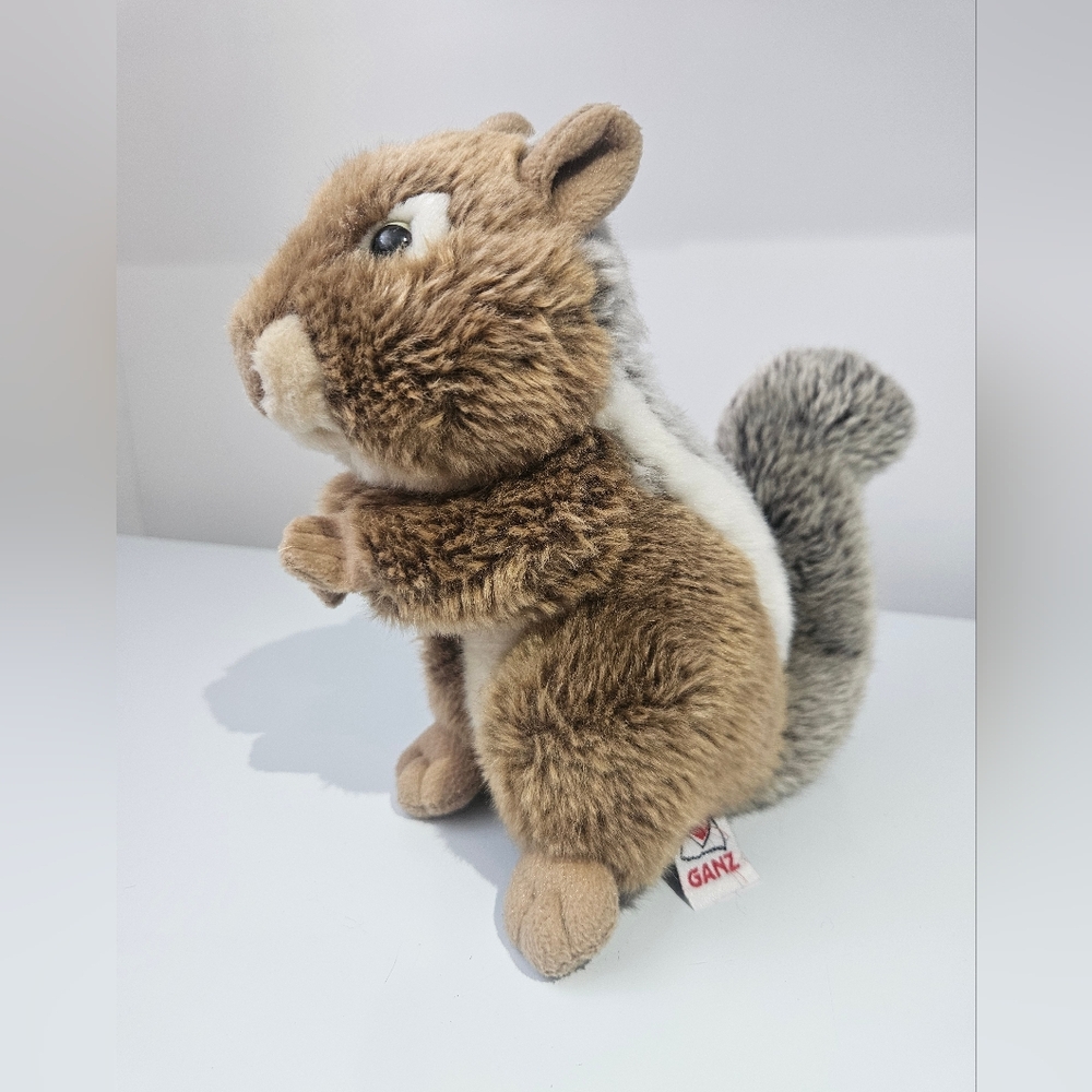 Chipmunk Gold Logo Retired Ganz Webkinz